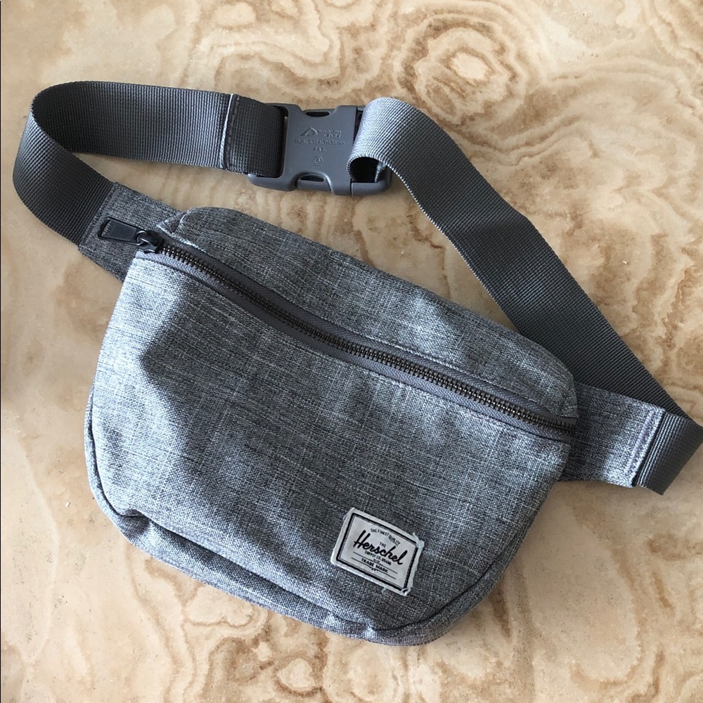 HERSCHEL SUPPLY CO GRAY WAIST BAG / FANNY PACK • 33.5” WAIST MAX - Picture 3 of 15